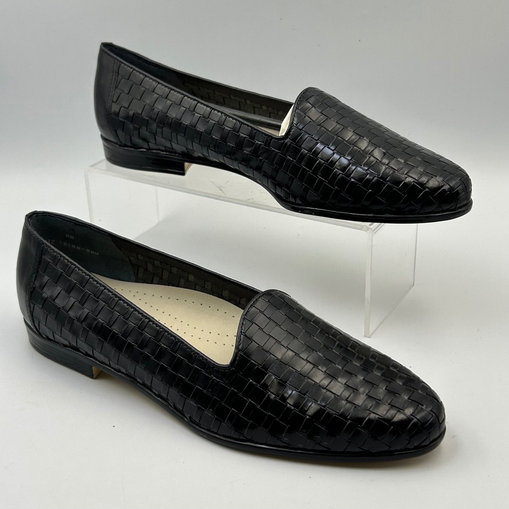 New Trotters Liz Loafers Women 9M Black Woven Leather Flats Classic Dark Academi